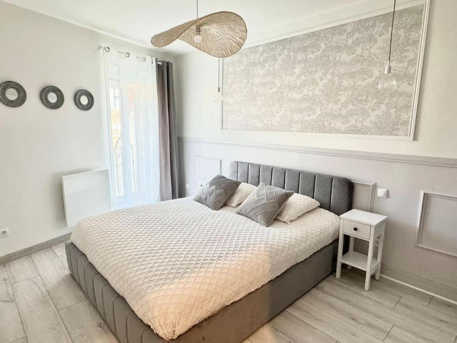 Appartement Avec Magnifique Vue Sur La Saone Et Son Balcon Chalon-sur-Saône Exterior foto