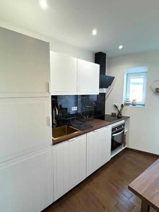 Appartement Avec Magnifique Vue Sur La Saone Et Son Balcon Chalon-sur-Saône Exterior foto